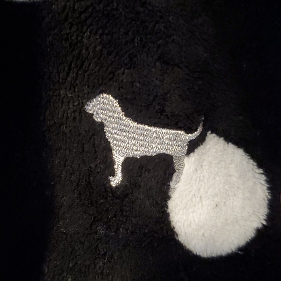 Victoria's Secret PINK robe - Picture 2 of 3